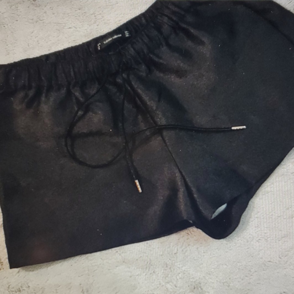 Trafaluc Collection Zara Shortd